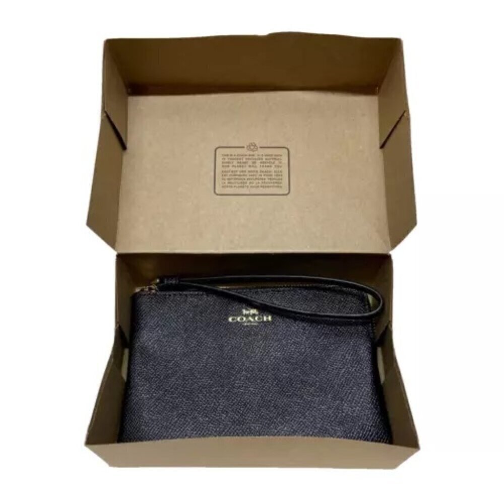 Coach‎ Corner Zip Wristlet 58032 Gold/Midnight Pebble Grain Leather NWT
